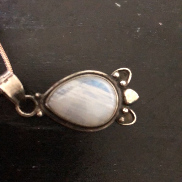 Silver and moonstone pendant. - Picture 4 of 7